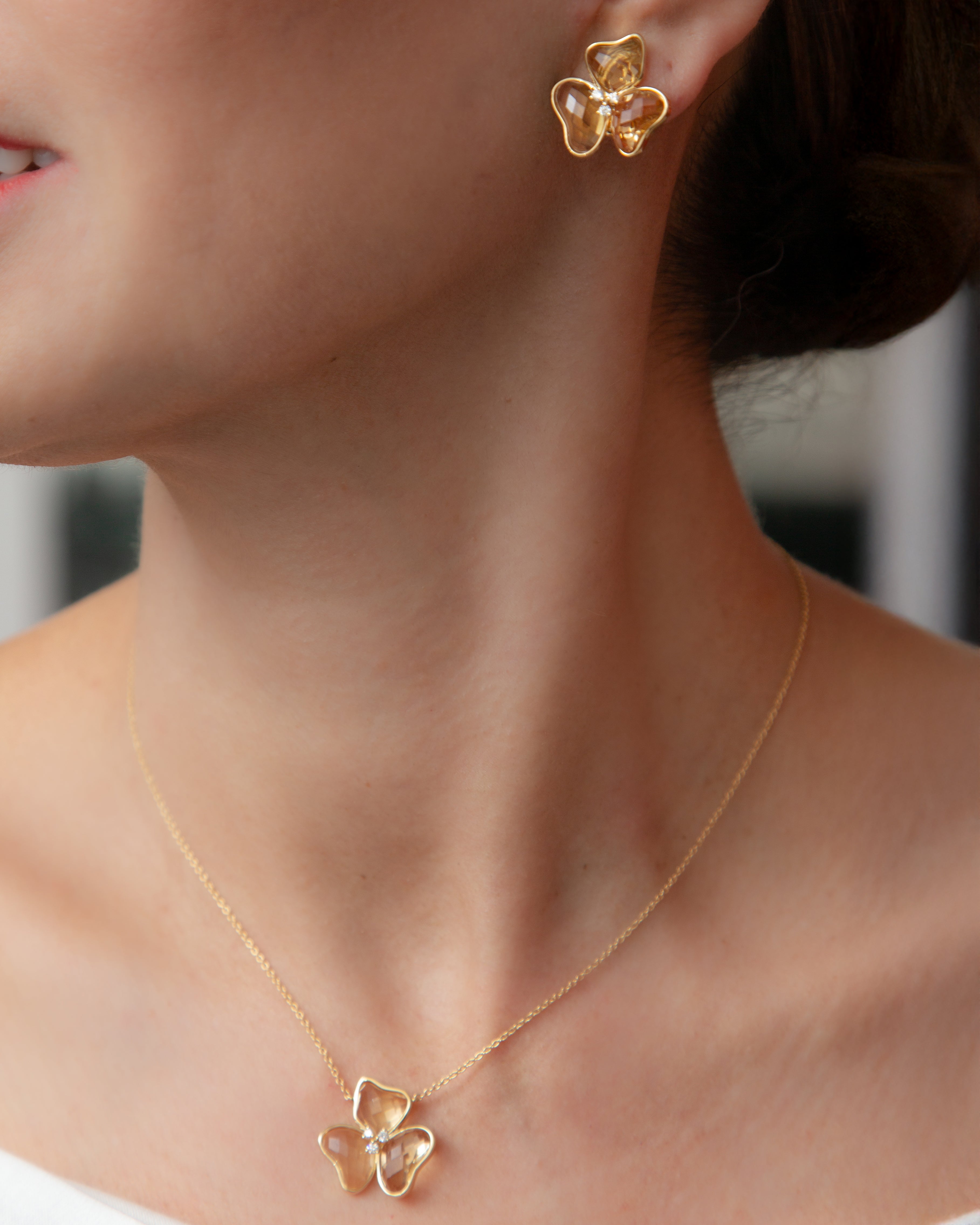 Il Petalo Classic Single Charm in Citrine