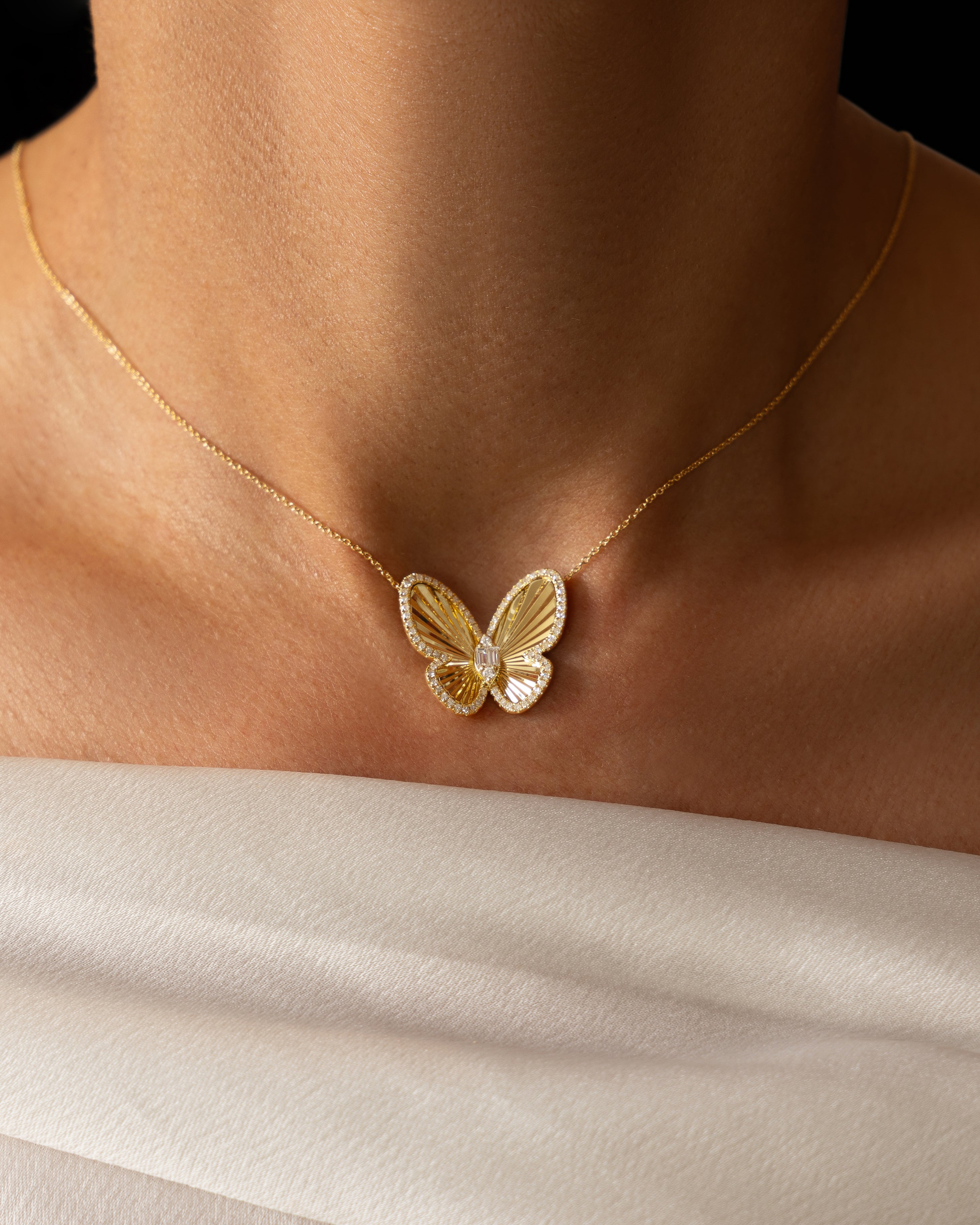 Fauna Delicate Diamond Doré Necklace