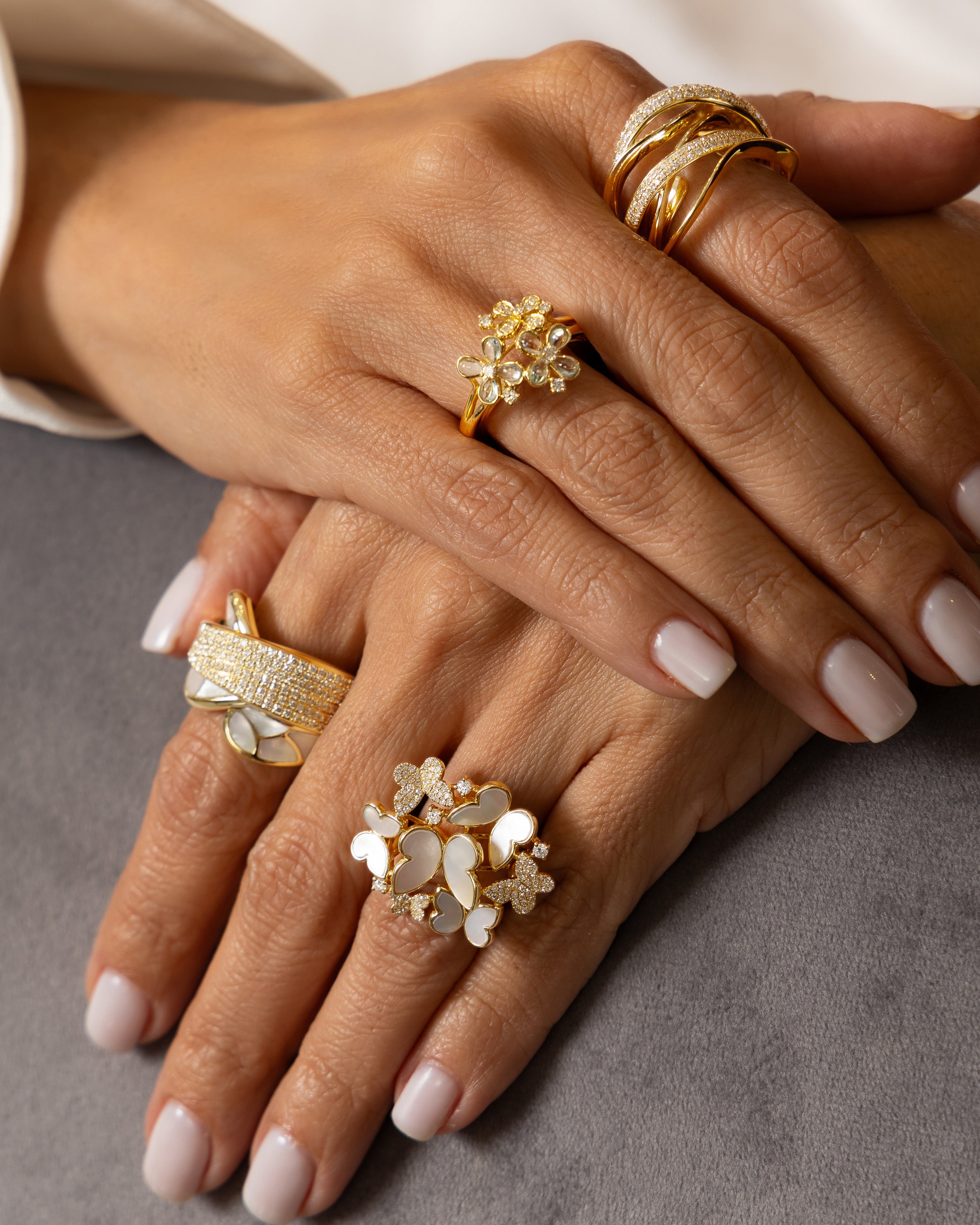 Mini Fauna Butterfly Cluster Ring in Mother of Pearl