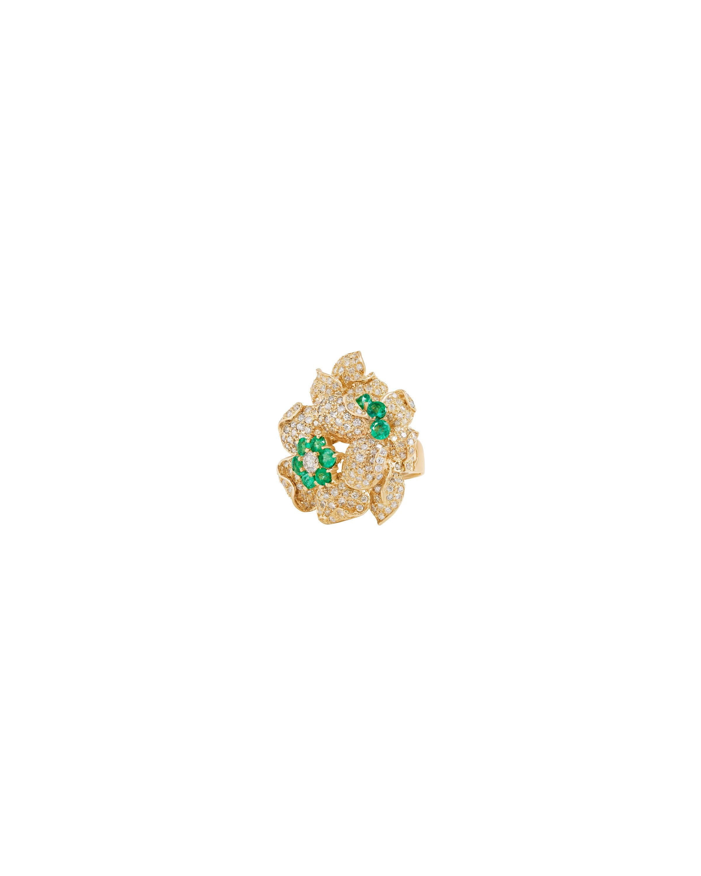 Le Ring de Fleurs with Emeralds