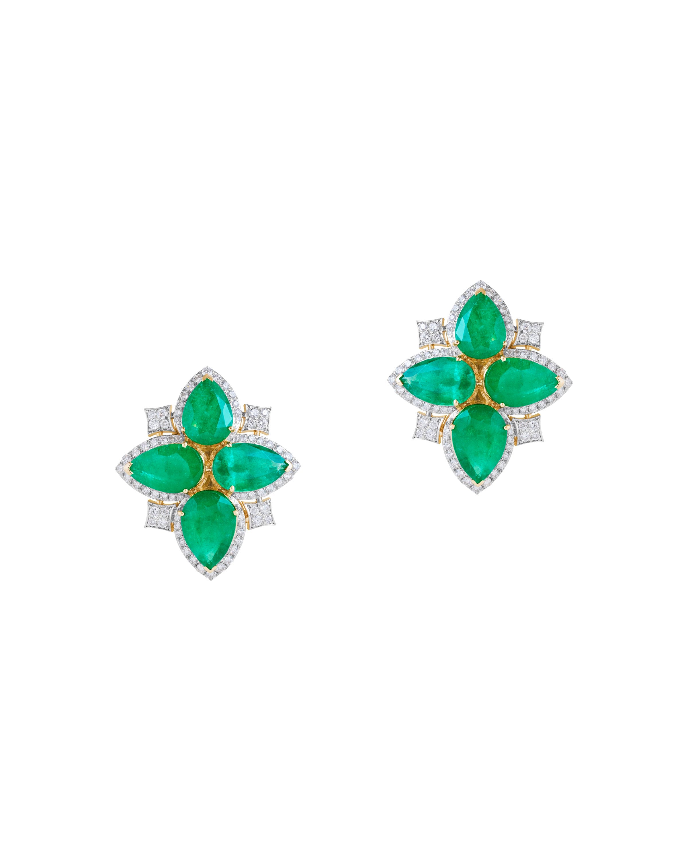 Quatre Coins Emeralds Earrings