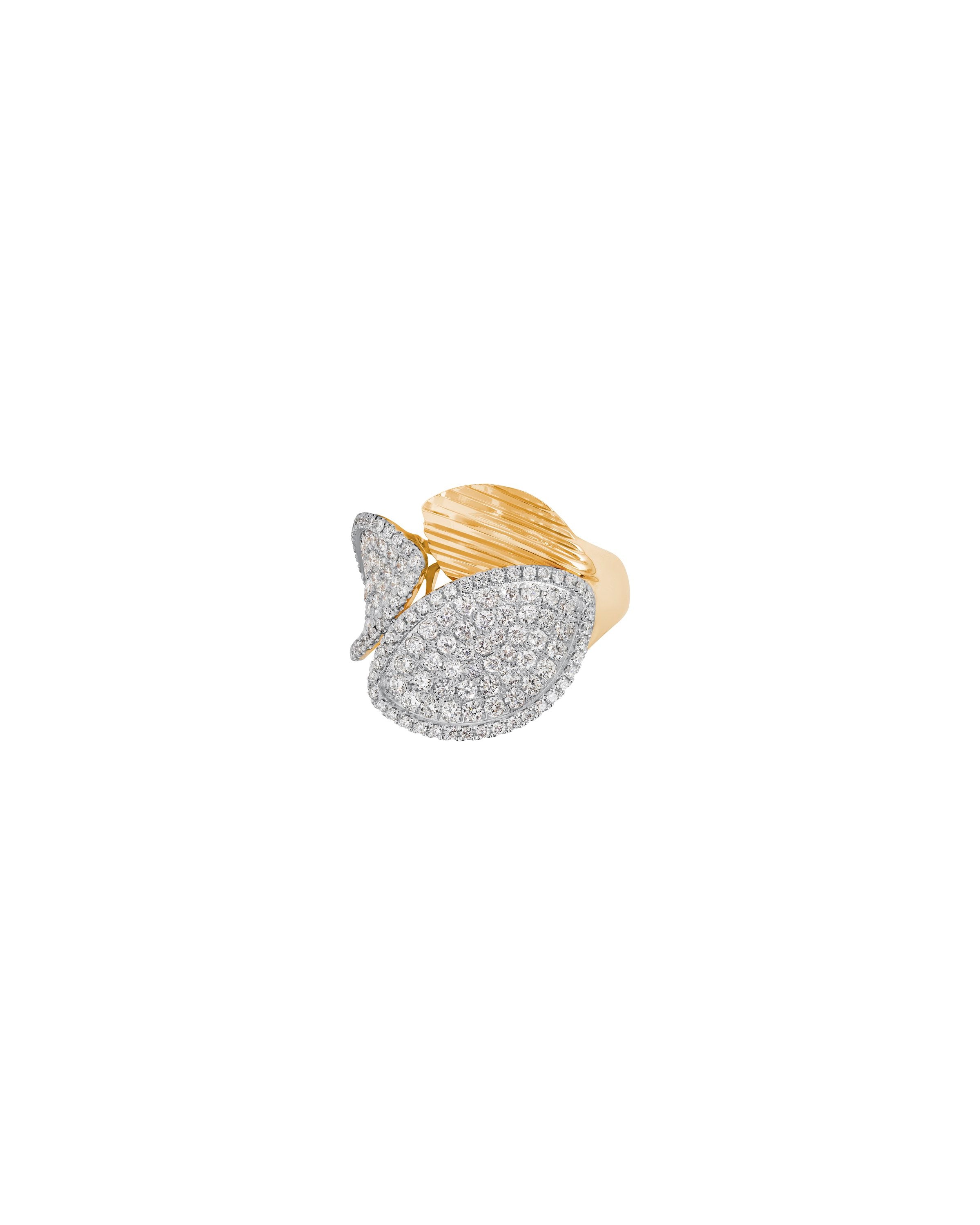 Il Giardino Shimmering Diamond Petal Ring