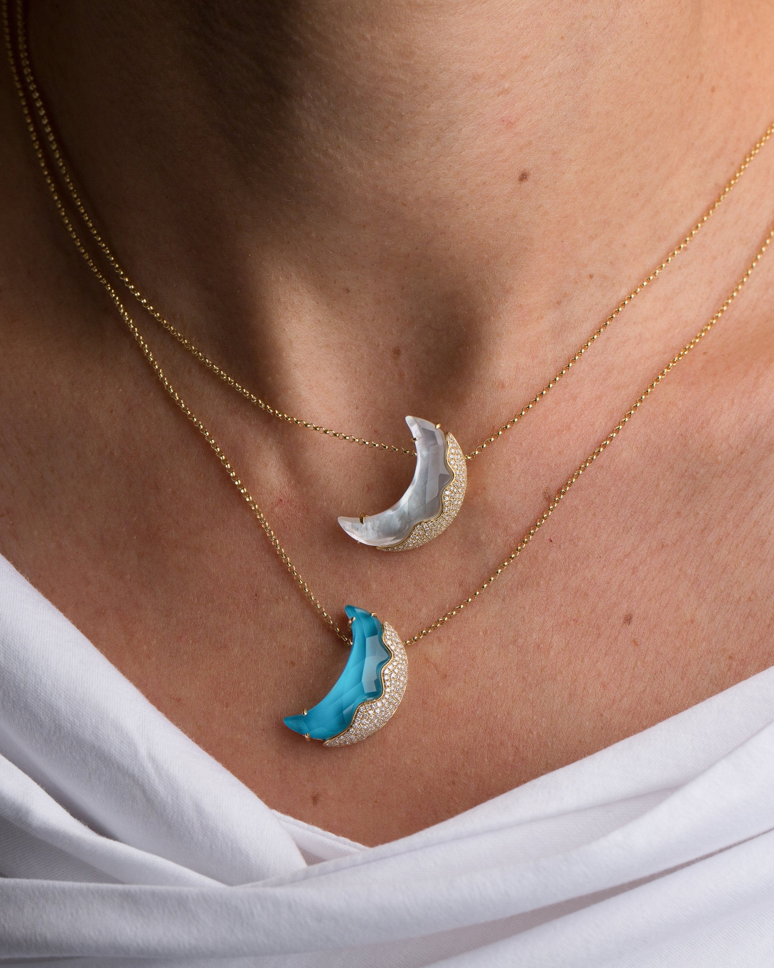 Mia Luna Crescent Moon Pendant in Mother of Pearl