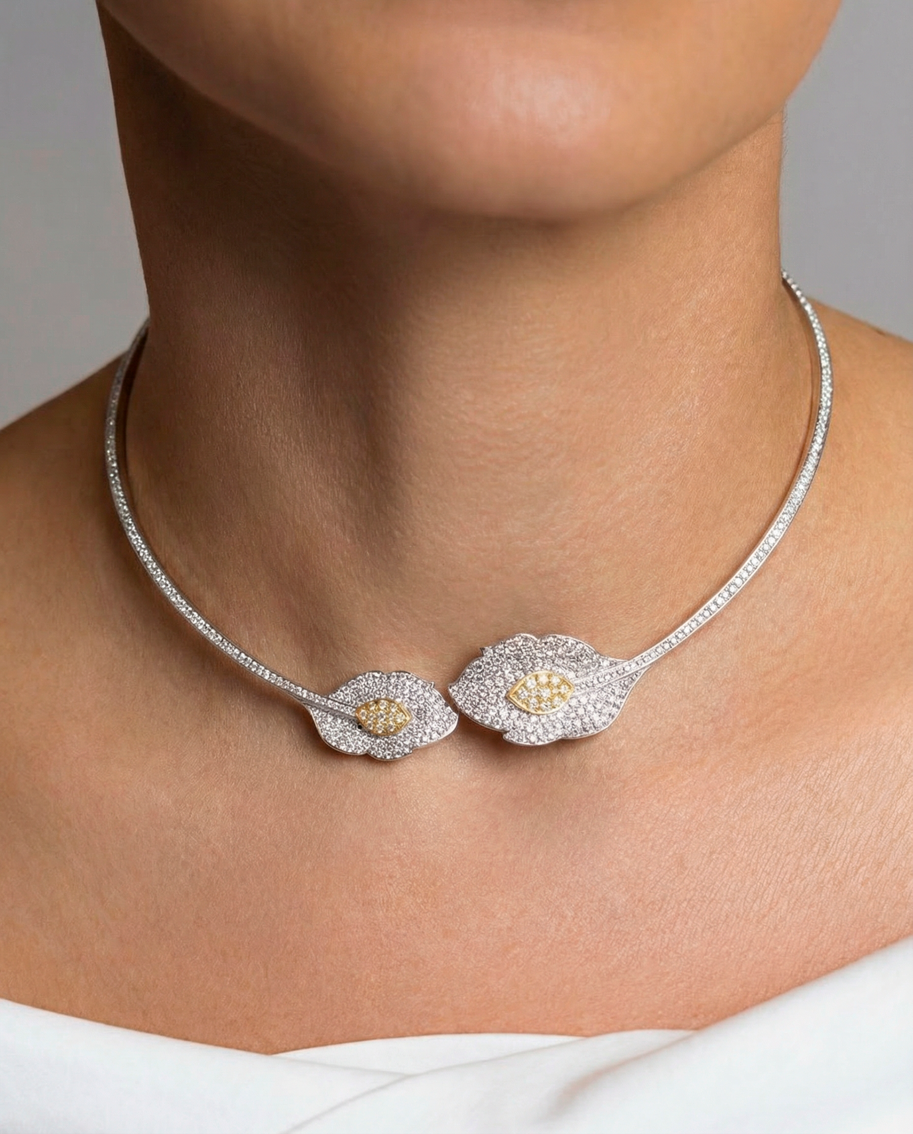 Wrapping Petals Necklace