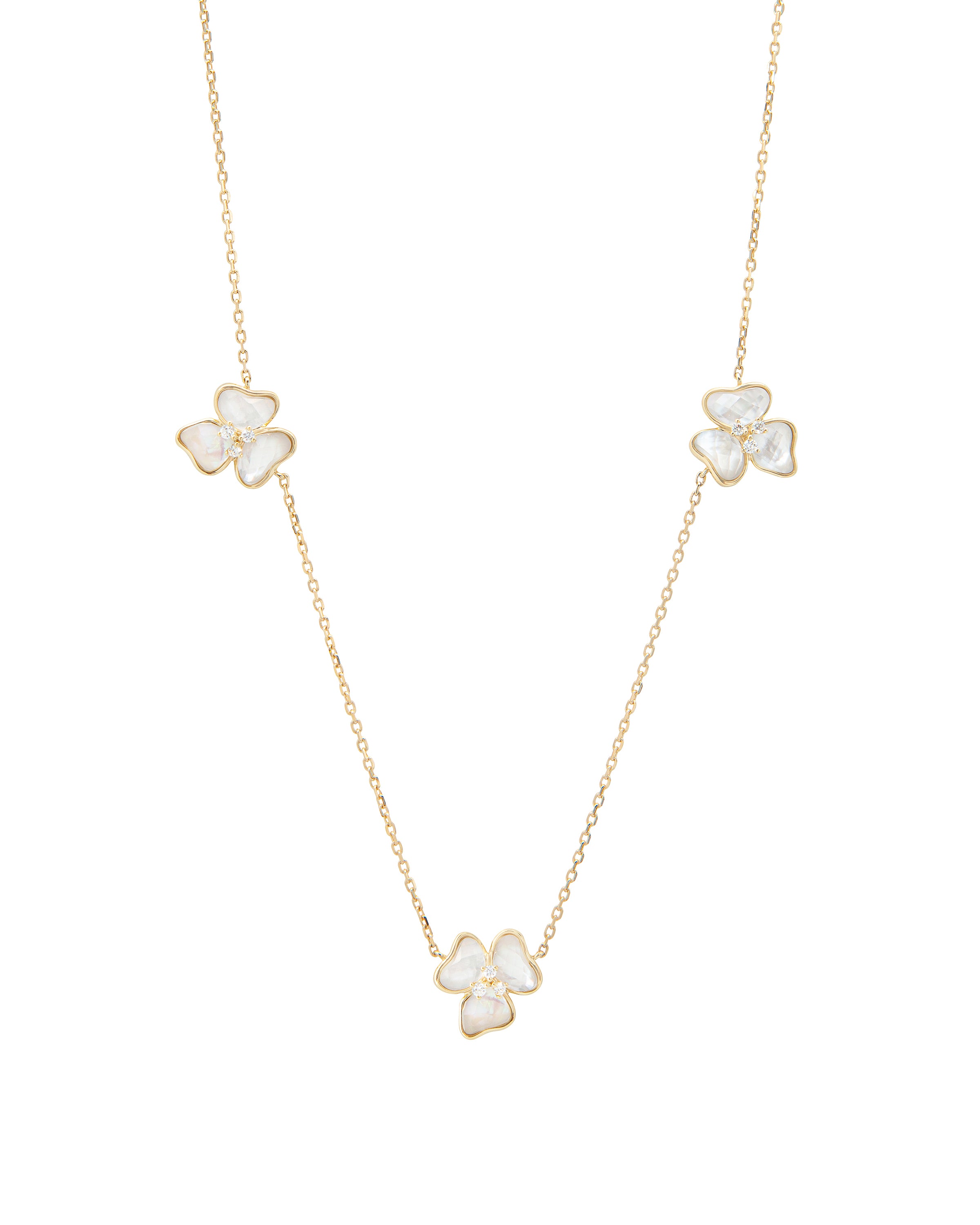 Il Petalo Mini Floral Station Necklace in Mother of Pearl