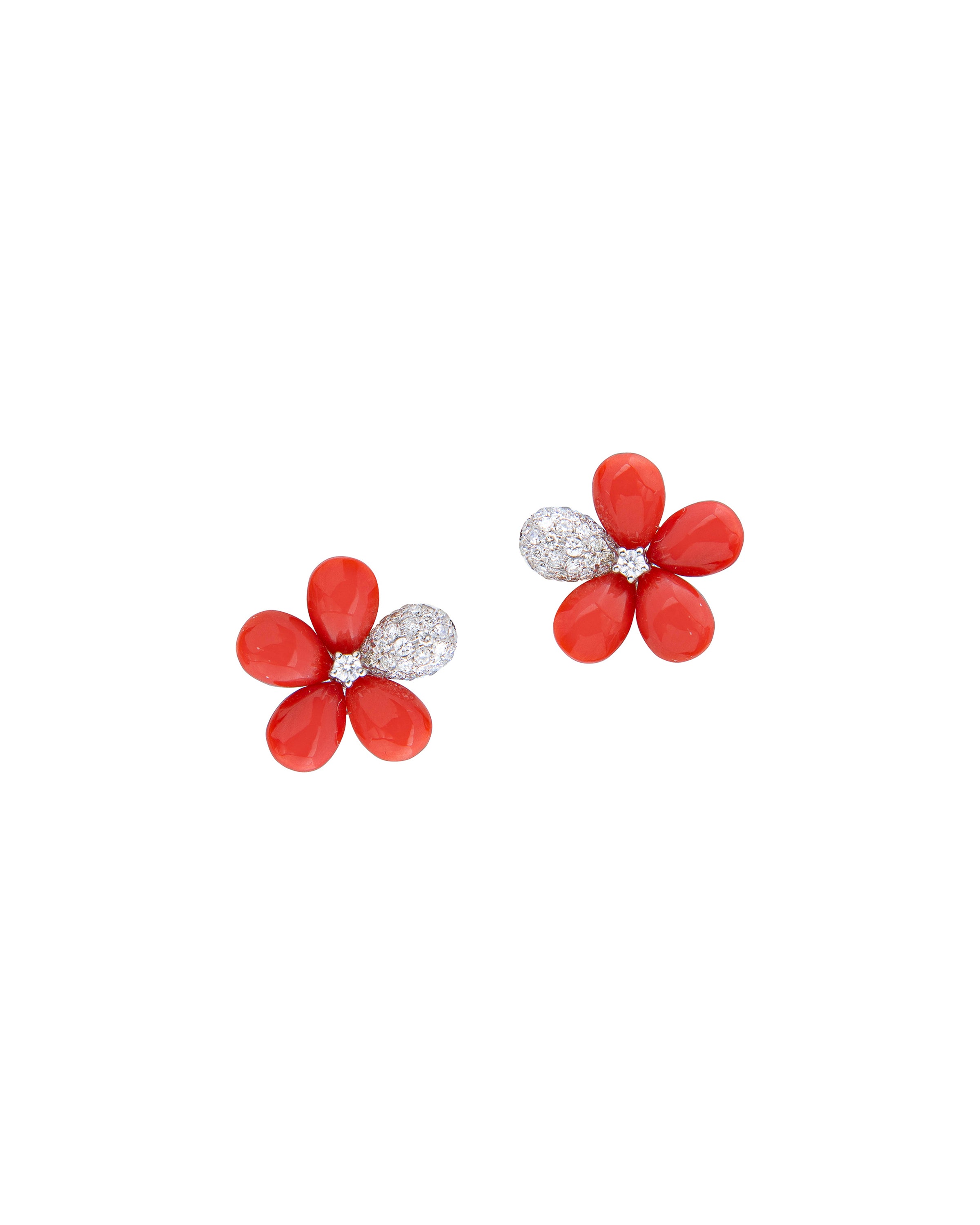 La Petite Fleur Earrings