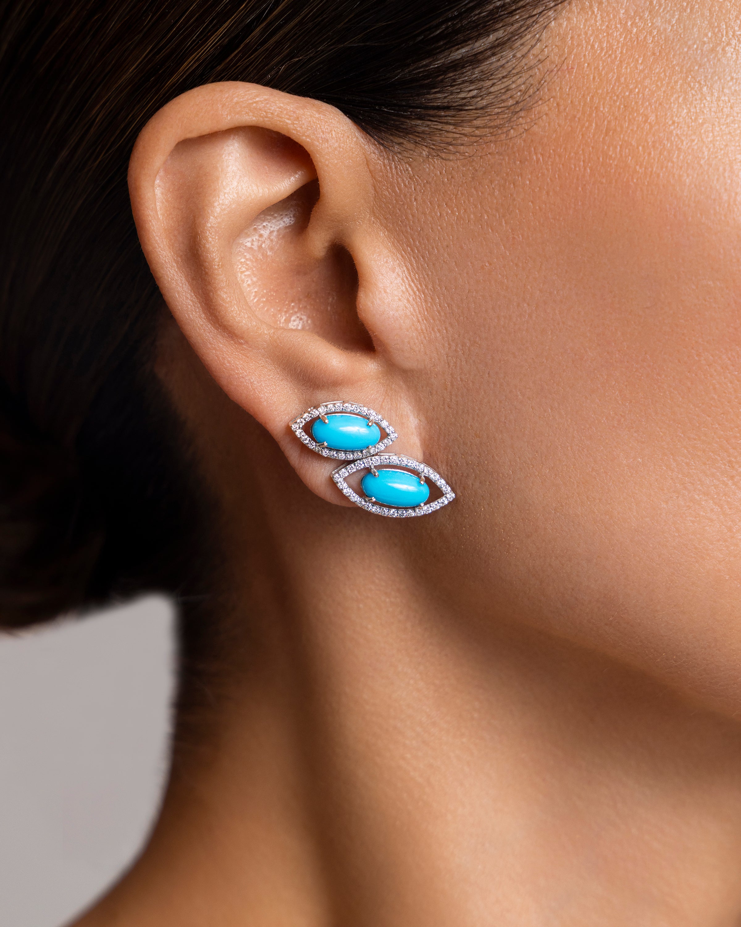 Elegant Turquoise Climbers