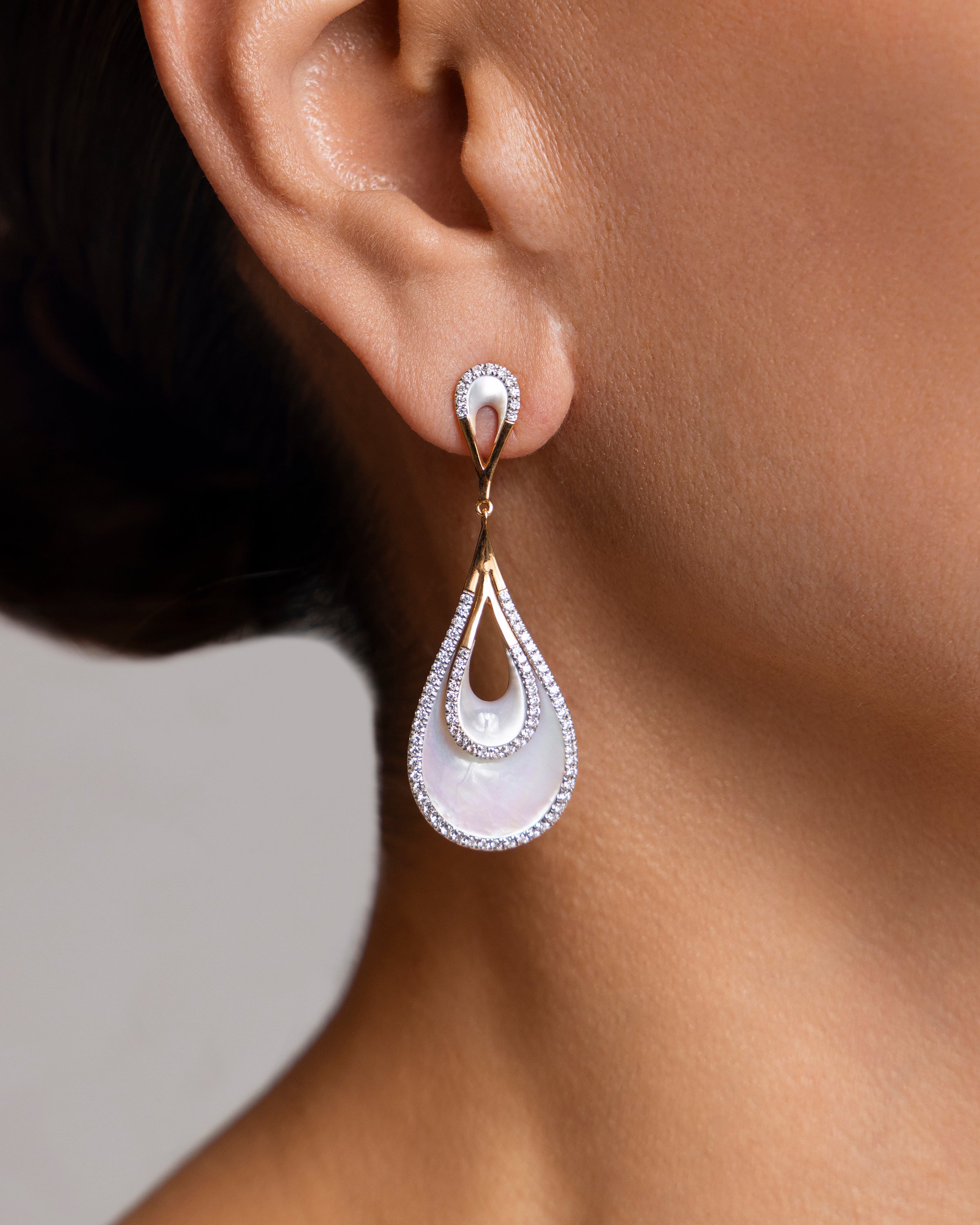 Teardrop Mother of Pearl Earring