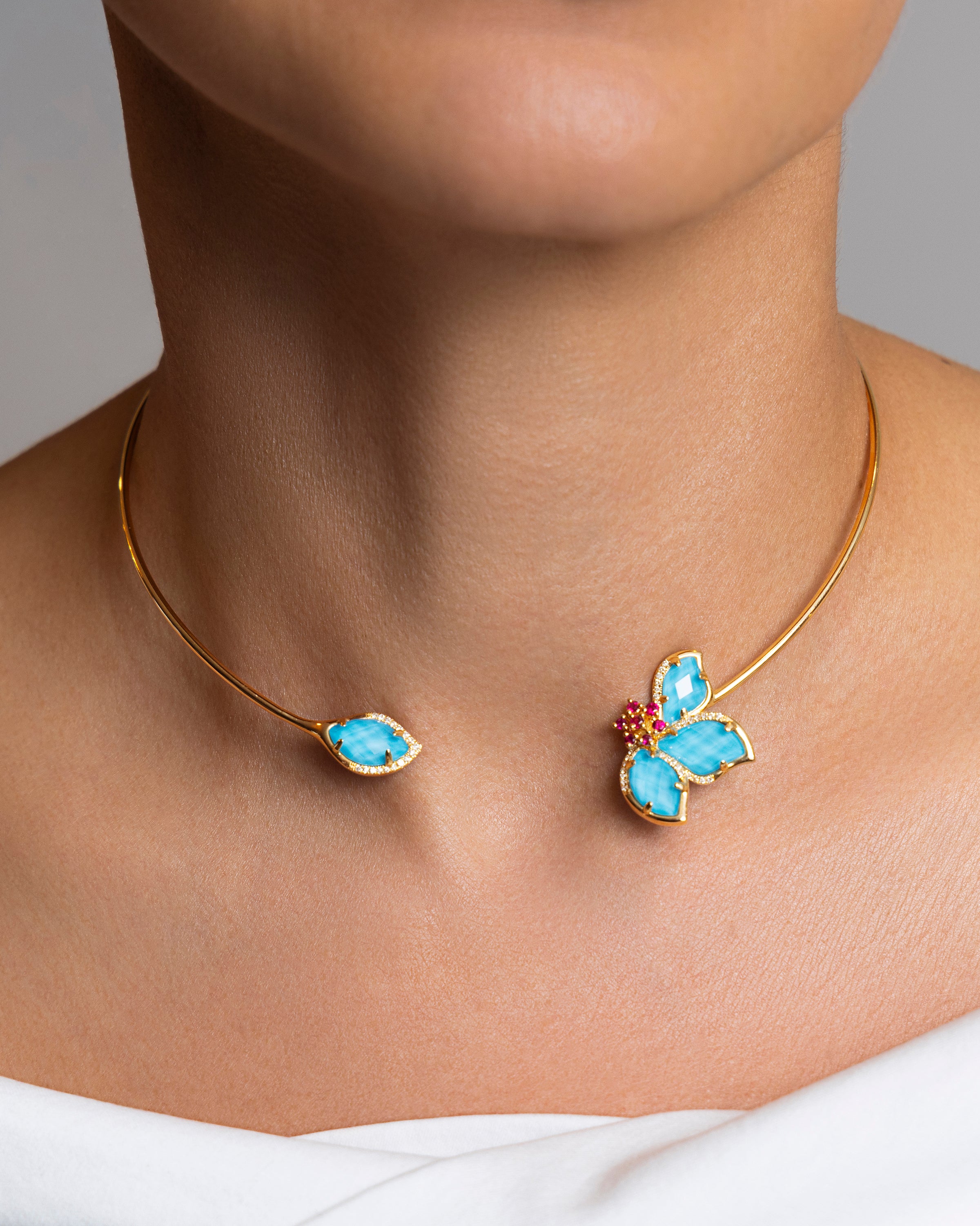 Il Petalo Meta Collier in Turquoise and Ruby