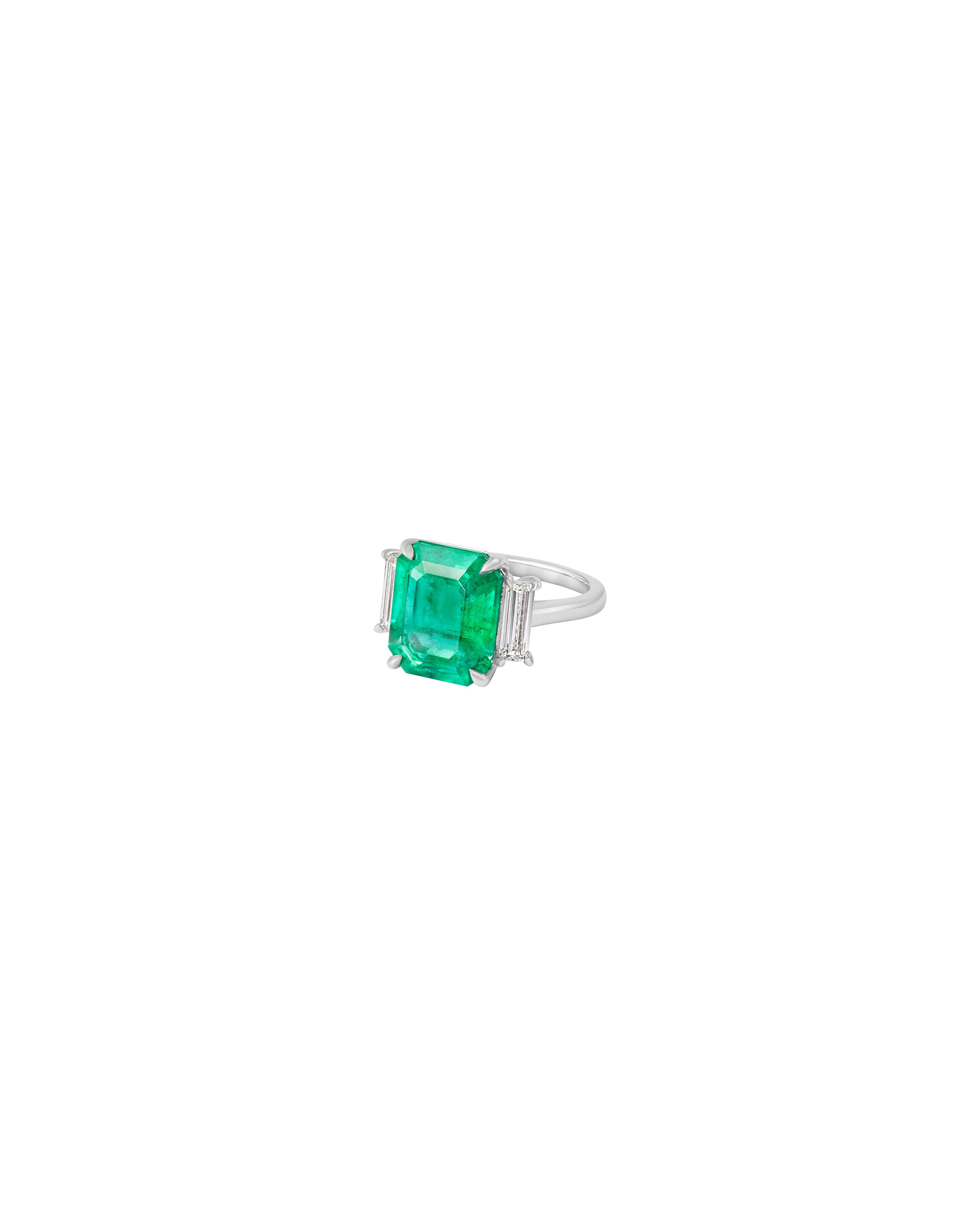Classic Emerald Ring
