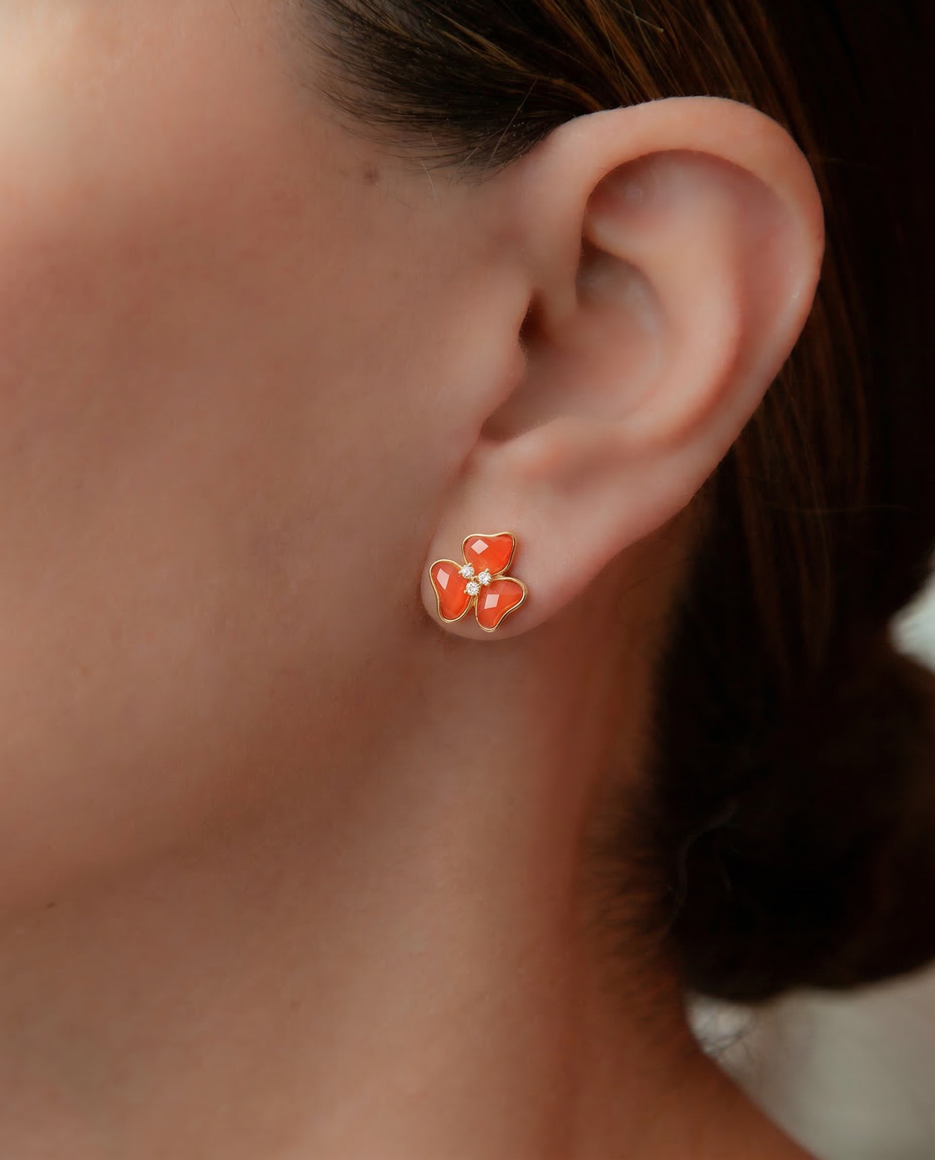 Il Petalo Mini Earrings in Coral