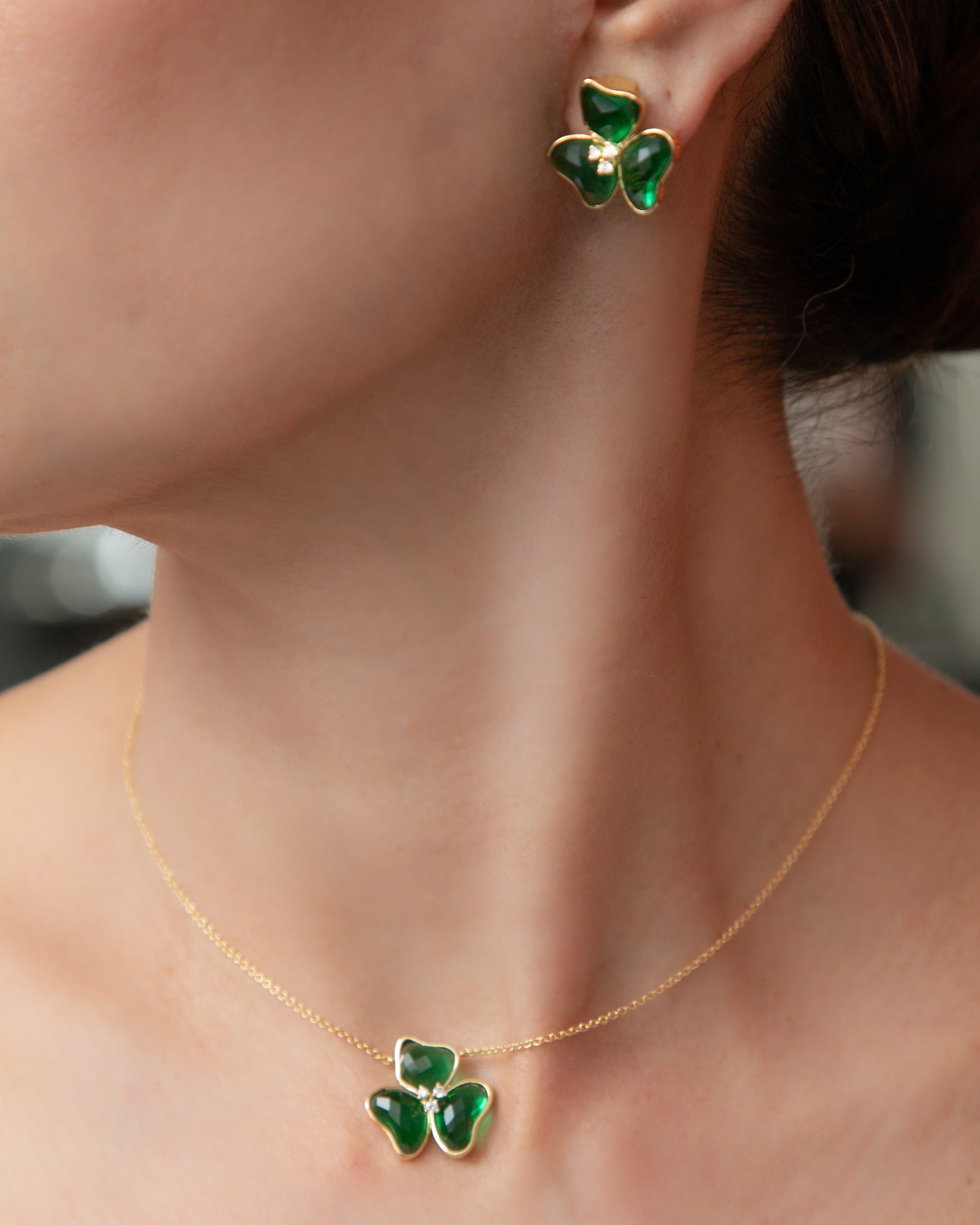 Il Petalo Classic Single Charm in Green Topaz