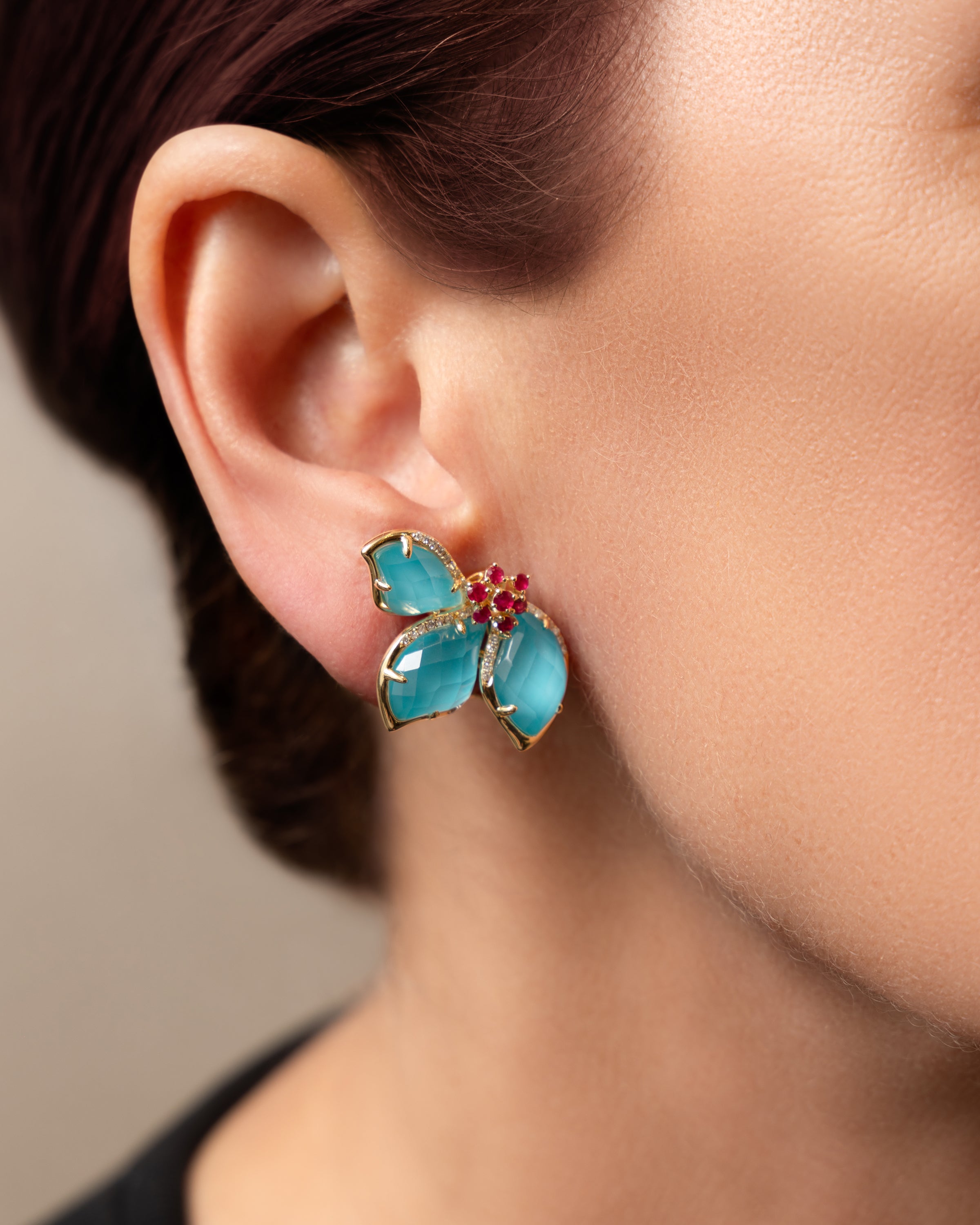 Il Petalo Meta Earrings in Turquoise and Rubies