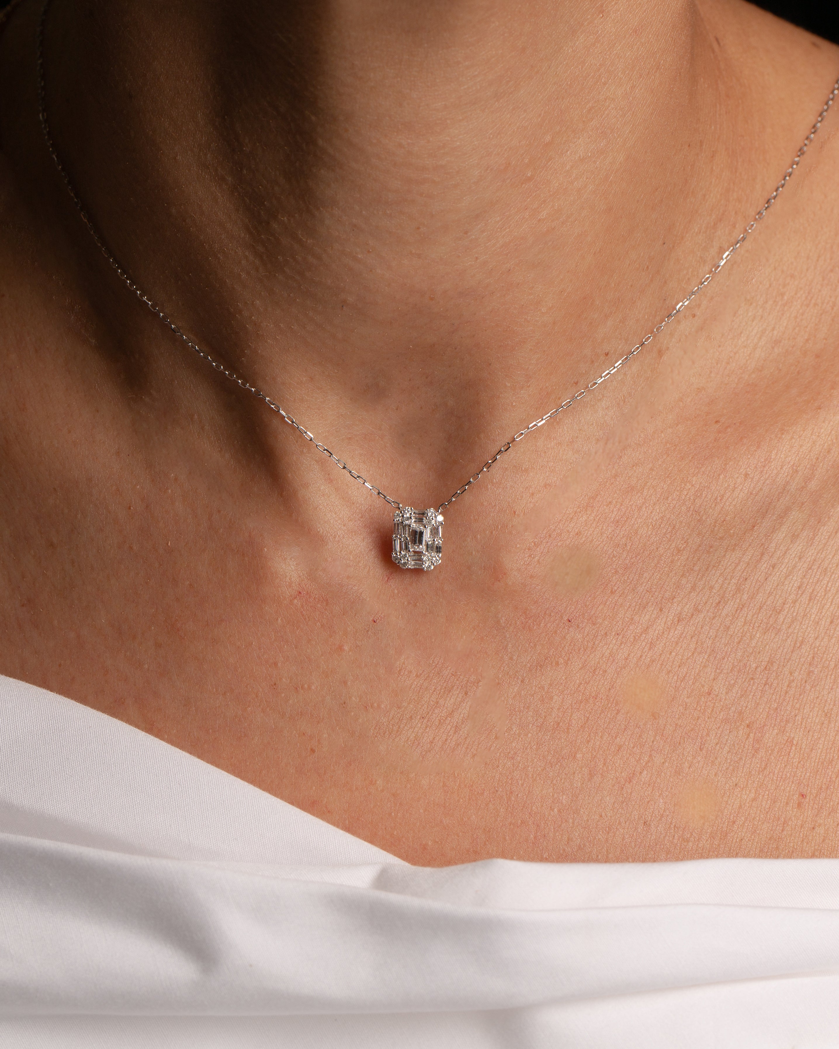 Rectangular Diamonds Pendant