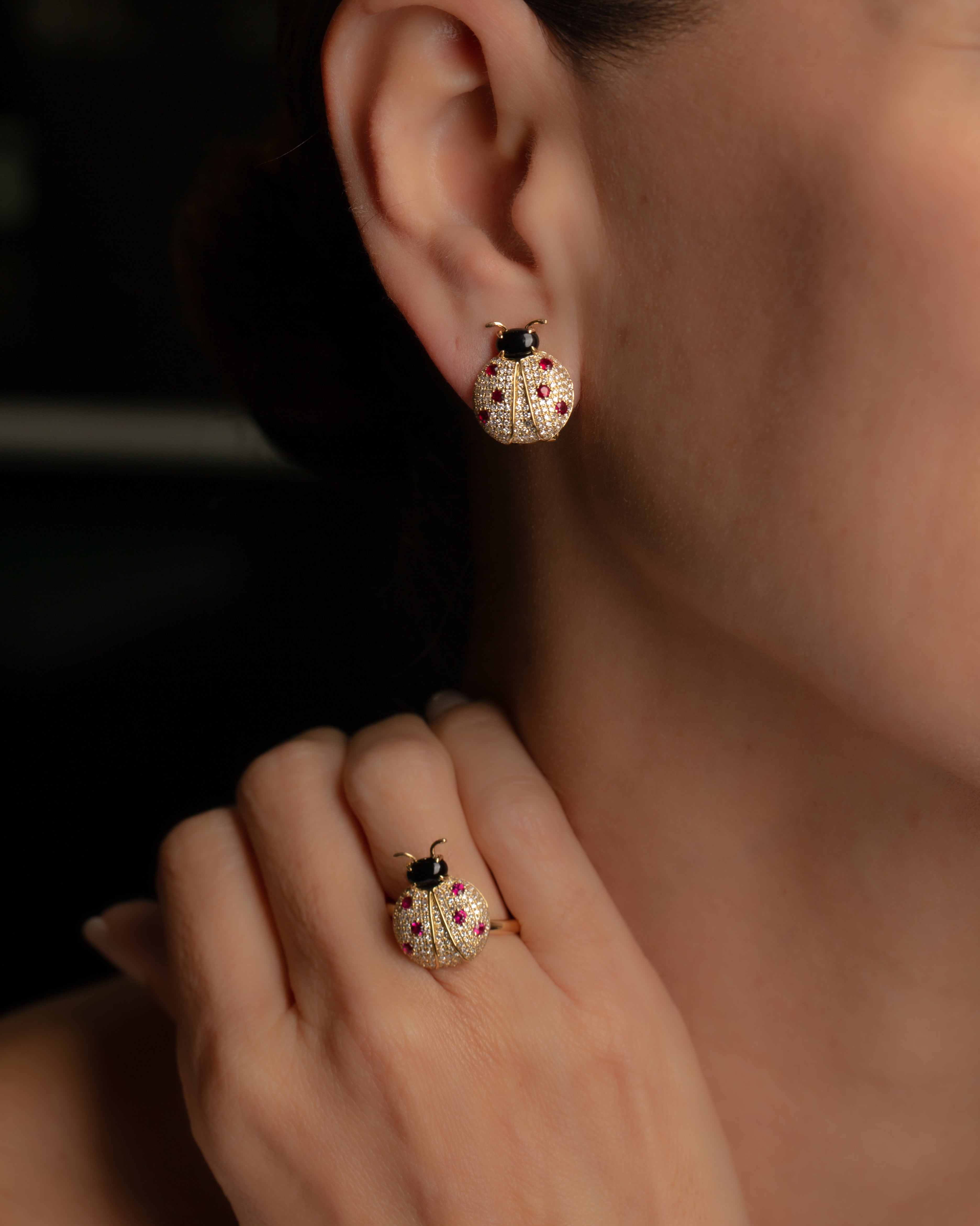 Pannalino Ladybug Ring in Onyx